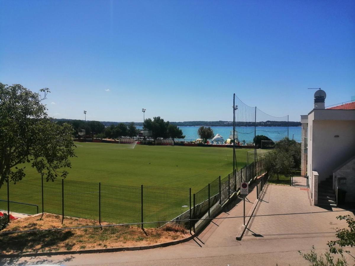 Apartment Vera, 80 M From The Sea Novigrad  Bagian luar foto